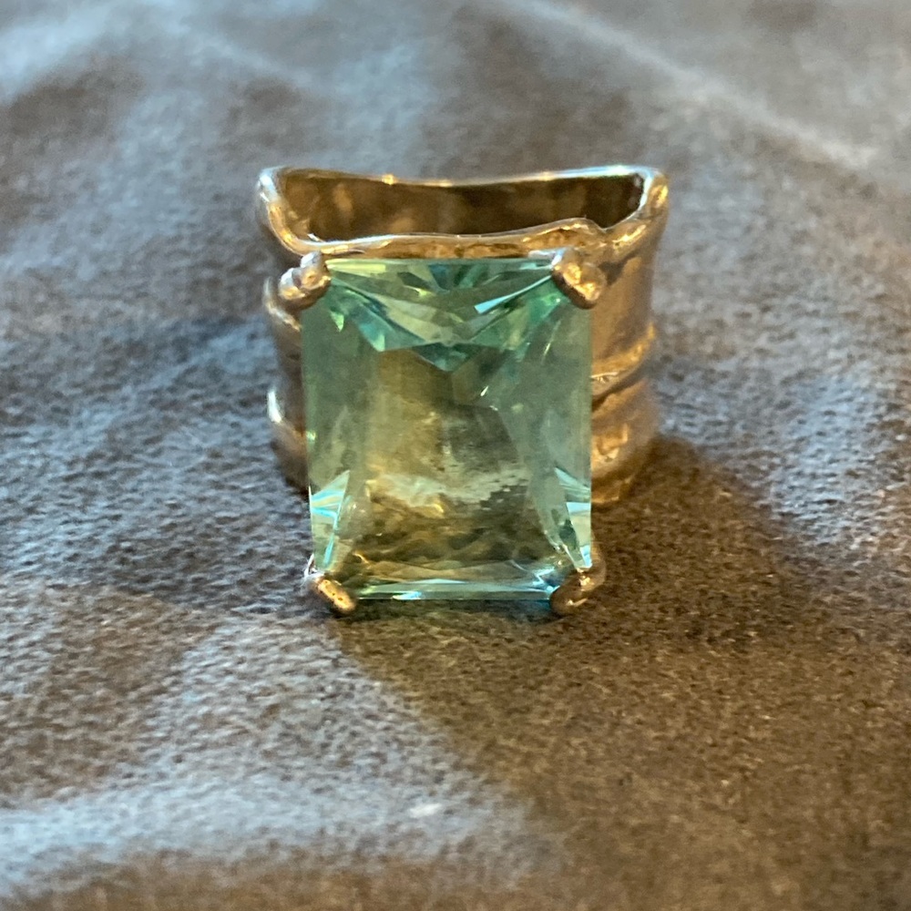Stunning Silpada Sterling Silver statement ring size 7